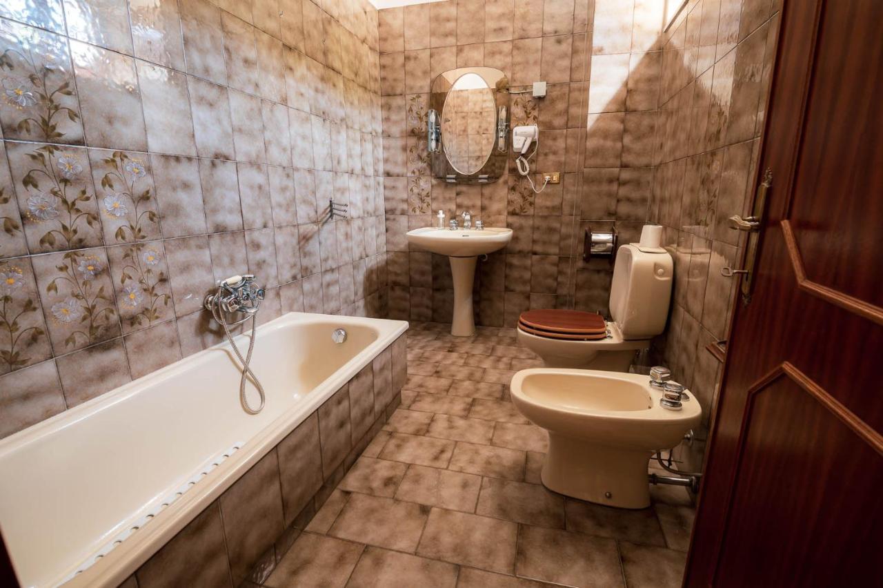 Casa Vacanze Dante Gorfigliano Екстериор снимка